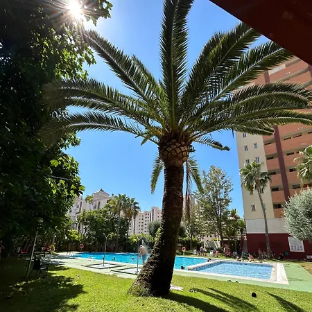 Cala Esmeralda * Бенидорм